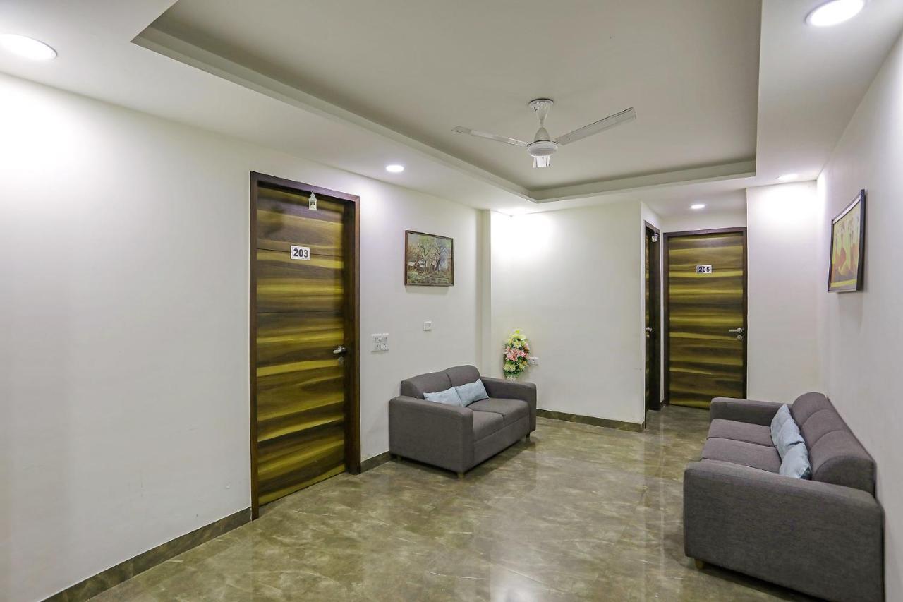 Fabhotel White House Bnb - Nr Yashobhoomi Convention Centre Delhi  Extérieur photo